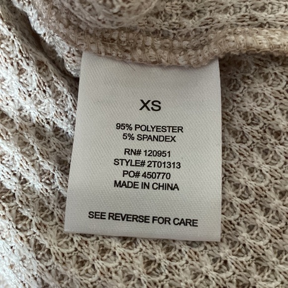 Hippie Rose Cheetah Print Pajama Set w/ pockets, drawstrings, and elastic cuffs - Picture 2 of 7